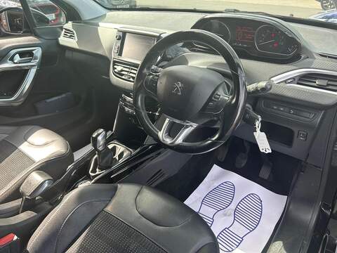 Peugeot 2008 1.6 BlueHDi Allure SUV 5dr Diesel Manual Euro 6 (100 ps) - U152