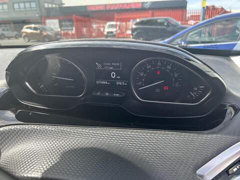 Peugeot 2008 1.6 BlueHDi Allure SUV 5dr Diesel Manual Euro 6 (100 ps) - U152