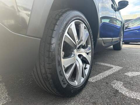 Peugeot 2008 1.6 BlueHDi Allure SUV 5dr Diesel Manual Euro 6 (100 ps) - U152