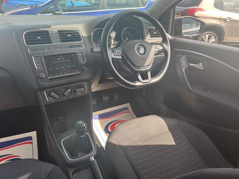 Volkswagen Polo 1.2 TSI BlueMotion Tech SE Hatchback 5dr Petrol Manual Euro 6 (s/s) (90 ps) - U154
