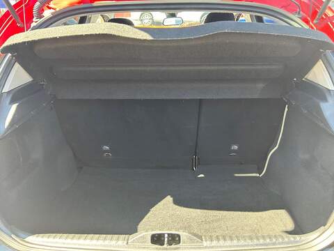 Citroen C3 1.2 PureTech Flair Hatchback 5dr Petrol Manual Euro 6 (82 ps) - U156
