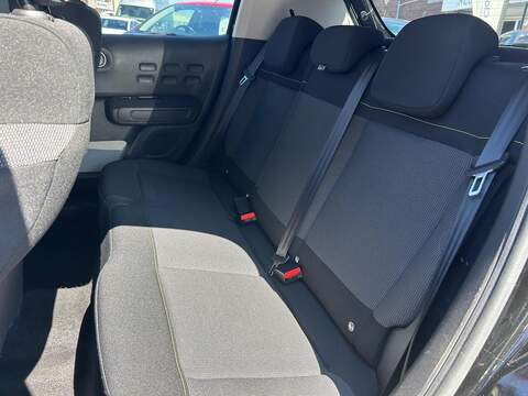 Citroen C3 1.2 PureTech Flair Hatchback 5dr Petrol Manual Euro 6 (82 ps) - U156