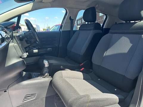 Citroen C3 1.2 PureTech Flair Hatchback 5dr Petrol Manual Euro 6 (82 ps) - U156