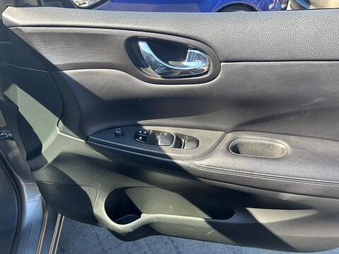 Nissan Pulsar 1.2 DIG-T N-Connecta Hatchback 5dr Petrol Manual Euro 6 (s/s) (115 ps) - U157