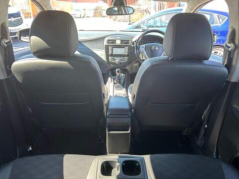 Nissan Pulsar 1.2 DIG-T N-Connecta Hatchback 5dr Petrol Manual Euro 6 (s/s) (115 ps) - U157