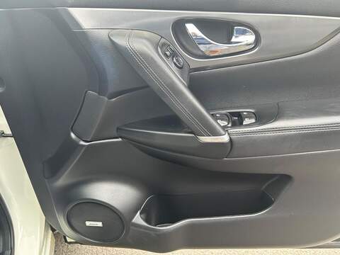 Nissan Qashqai 1.5 dCi Tekna+ Euro 6 (s/s) 5dr - U158