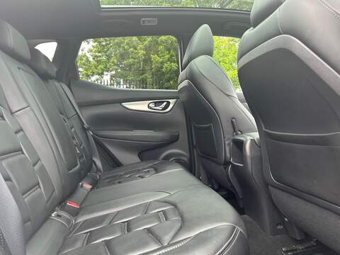 Nissan Qashqai 1.5 dCi Tekna+ Euro 6 (s/s) 5dr - U158