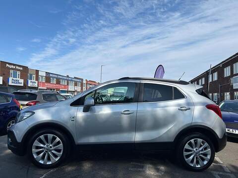 Vauxhall Mokka 1.4i Turbo SE SUV 5dr Petrol Manual 2WD Euro 6 (s/s) (140 ps) - U162