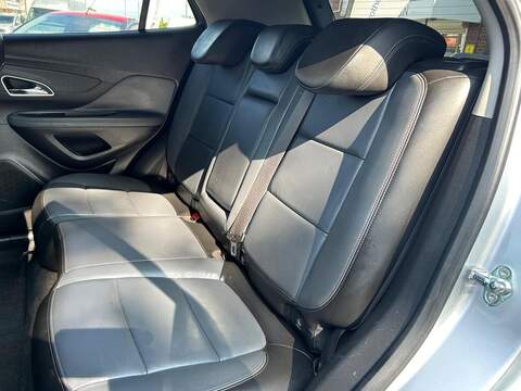 Vauxhall Mokka 1.4i Turbo SE SUV 5dr Petrol Manual 2WD Euro 6 (s/s) (140 ps) - U162