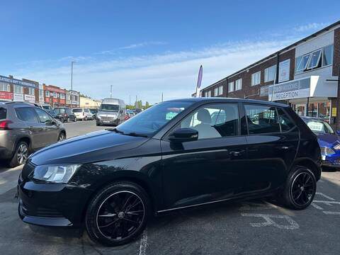 Skoda Fabia 1.0 S Hatchback 5dr Petrol Manual Euro 6 (s/s) (60 ps) - U163