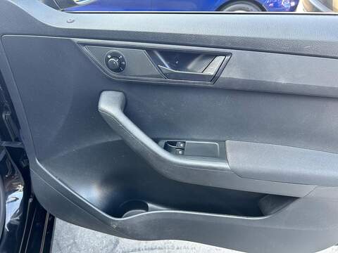 Skoda Fabia 1.0 S Hatchback 5dr Petrol Manual Euro 6 (s/s) (60 ps) - U163