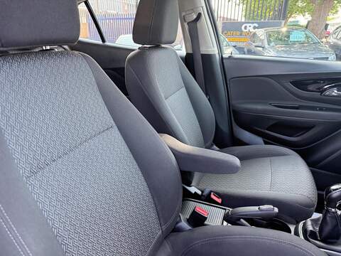 Vauxhall Mokka X 1.6 CDTi Active SUV 5dr Diesel Manual Euro 6 (s/s) 17in Alloy (136 ps) - U164