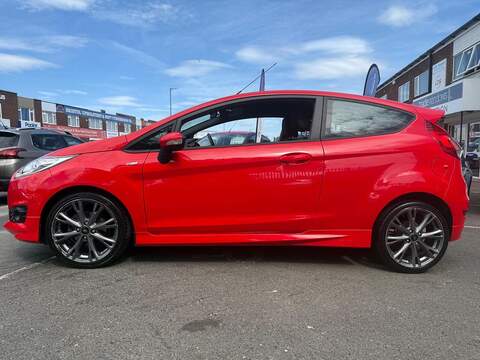 Ford Fiesta 1.0T EcoBoost ST-Line Hatchback 3dr Petrol Manual Euro 6 (s/s) (125 ps) - U165