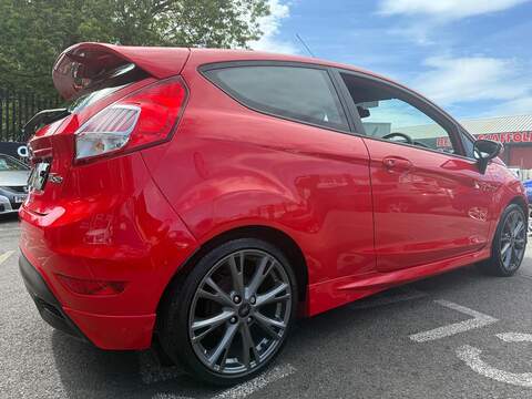Ford Fiesta 1.0T EcoBoost ST-Line Hatchback 3dr Petrol Manual Euro 6 (s/s) (125 ps) - U165