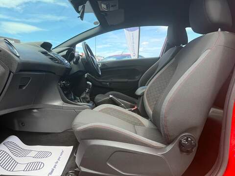 Ford Fiesta 1.0T EcoBoost ST-Line Hatchback 3dr Petrol Manual Euro 6 (s/s) (125 ps) - U165