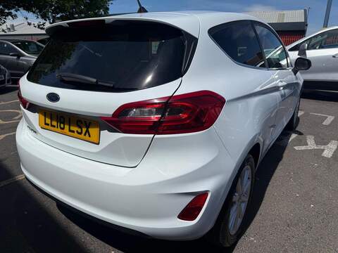 Ford Fiesta 1.0T EcoBoost Titanium Hatchback 3dr Petrol Manual Euro 6 (s/s) (125 ps) - U166