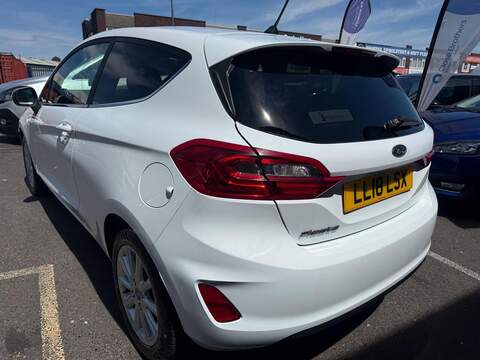 Ford Fiesta 1.0T EcoBoost Titanium Hatchback 3dr Petrol Manual Euro 6 (s/s) (125 ps) - U166