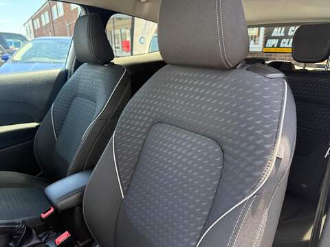 Ford Fiesta 1.0T EcoBoost Titanium Hatchback 3dr Petrol Manual Euro 6 (s/s) (125 ps) - U166