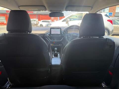 Ford Fiesta 1.0T EcoBoost Titanium Hatchback 3dr Petrol Manual Euro 6 (s/s) (125 ps) - U166