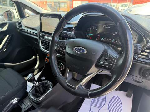 Ford Fiesta 1.0T EcoBoost Titanium Hatchback 3dr Petrol Manual Euro 6 (s/s) (125 ps) - U166