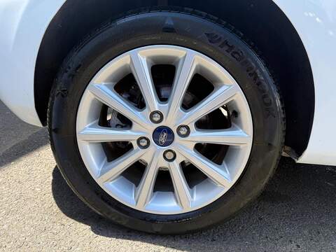 Ford Fiesta 1.0T EcoBoost Titanium Hatchback 3dr Petrol Manual Euro 6 (s/s) (125 ps) - U166