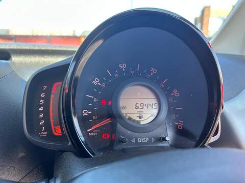 Peugeot 108 1.2 PureTech Feline Nav Euro 6 5dr - U167