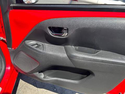 Peugeot 108 1.2 PureTech Feline Nav Euro 6 5dr - U167