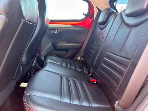 Peugeot 108 1.2 PureTech Feline Nav Euro 6 5dr - U167