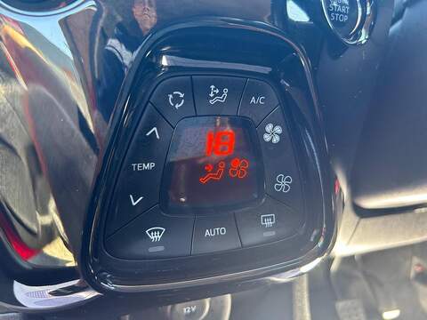 Peugeot 108 1.2 PureTech Feline Nav Euro 6 5dr - U167