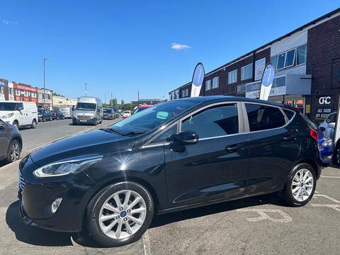 Ford Fiesta 1.0T EcoBoost Titanium Euro 6 (s/s) 5dr - U169