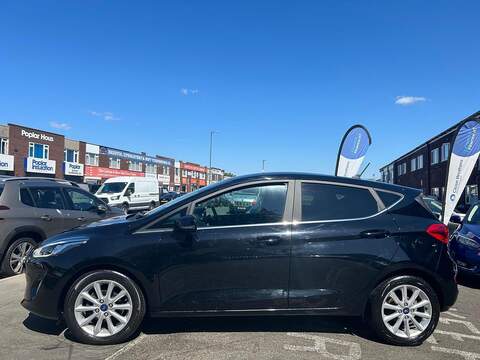 Ford Fiesta 1.0T EcoBoost Titanium Euro 6 (s/s) 5dr - U169