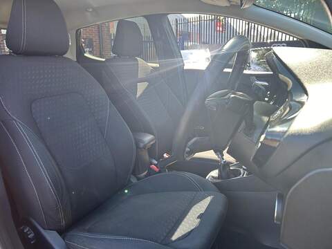 Ford Fiesta 1.0T EcoBoost Titanium Euro 6 (s/s) 5dr - U169