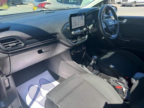 Ford Fiesta 1.0T EcoBoost Titanium Euro 6 (s/s) 5dr - U169