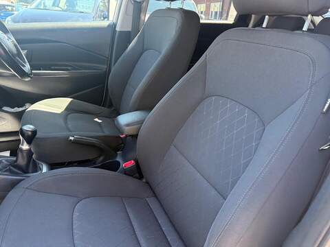 Kia Rio 1.25 EcoDynamics SE Hatchback 5dr Petrol Manual Euro 6 (s/s) (84 bhp) - U177