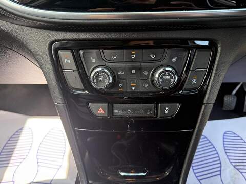 Vauxhall Mokka X 1.6i Elite SUV 5dr Petrol Manual Euro 6 (s/s) (115 ps) - U179