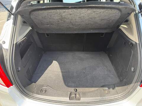 Vauxhall Mokka X 1.6i Elite SUV 5dr Petrol Manual Euro 6 (s/s) (115 ps) - U179