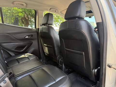 Vauxhall Mokka X 1.6i Elite SUV 5dr Petrol Manual Euro 6 (s/s) (115 ps) - U179