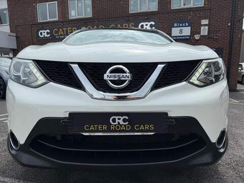 Nissan Qashqai 1.2 DIG-T N-Connecta SUV 5dr Petrol Manual 2WD Euro 6 (s/s) (115 ps) - U182