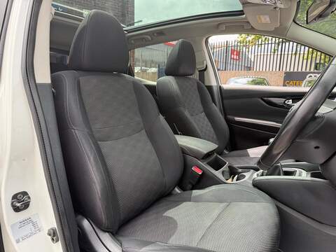 Nissan Qashqai 1.2 DIG-T N-Connecta SUV 5dr Petrol Manual 2WD Euro 6 (s/s) (115 ps) - U182