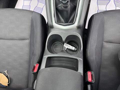 Nissan Qashqai 1.2 DIG-T N-Connecta SUV 5dr Petrol Manual 2WD Euro 6 (s/s) (115 ps) - U182