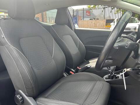 Ford Fiesta 1.0T EcoBoost Zetec Euro 6 (s/s) 3dr - U192