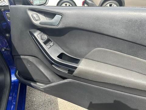 Ford Fiesta 1.0T EcoBoost Zetec Euro 6 (s/s) 3dr - U192