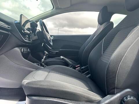 Ford Fiesta 1.0T EcoBoost Zetec Euro 6 (s/s) 3dr - U192