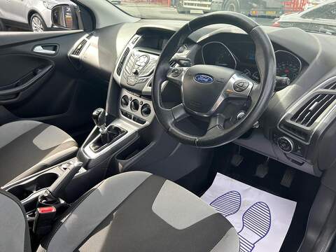 Ford Focus 1.6 TDCi Zetec Euro 5 (s/s) 5dr - U193