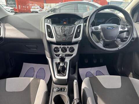 Ford Focus 1.6 TDCi Zetec Euro 5 (s/s) 5dr - U193