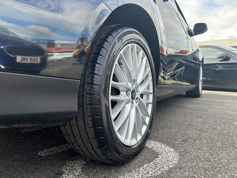 Ford Focus 1.6 TDCi Zetec Euro 5 (s/s) 5dr - U193