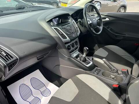 Ford Focus 1.6 TDCi Zetec Euro 5 (s/s) 5dr - U193