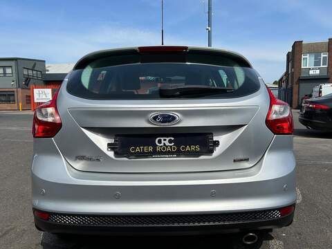Ford Focus Focus 1.6T EcoBoost Titanium X Euro 5 (s/s) 5dr - U2