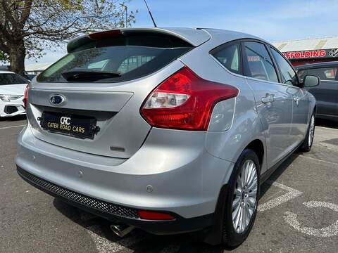 Ford Focus Focus 1.6T EcoBoost Titanium X Euro 5 (s/s) 5dr - U2