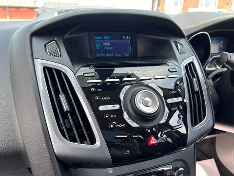 Ford Focus Focus 1.6T EcoBoost Titanium X Euro 5 (s/s) 5dr - U2